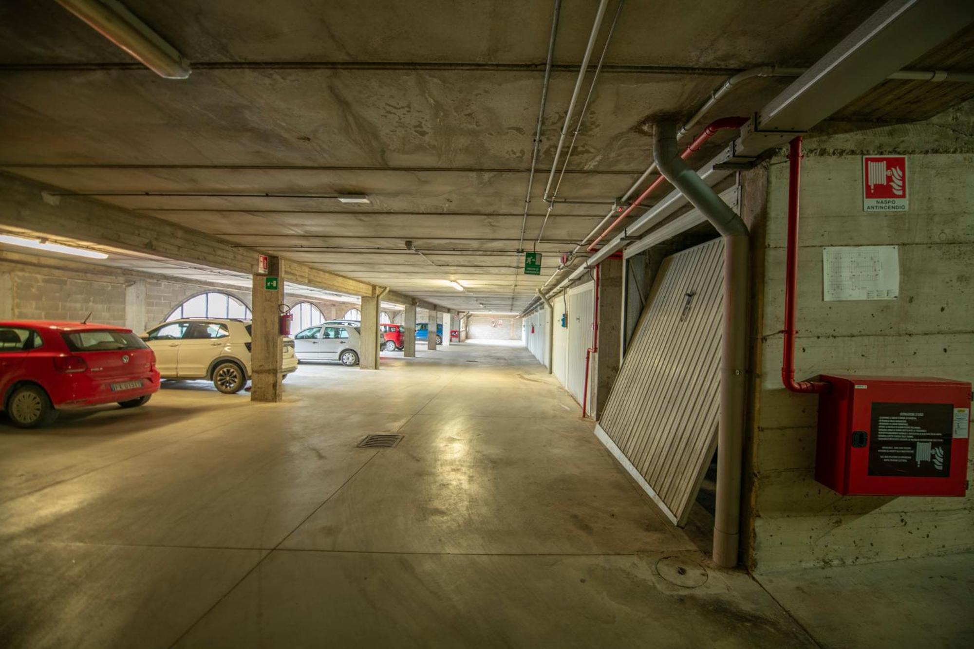 Bellavista Free Parking City Center 圣吉米纳诺 外观 照片
